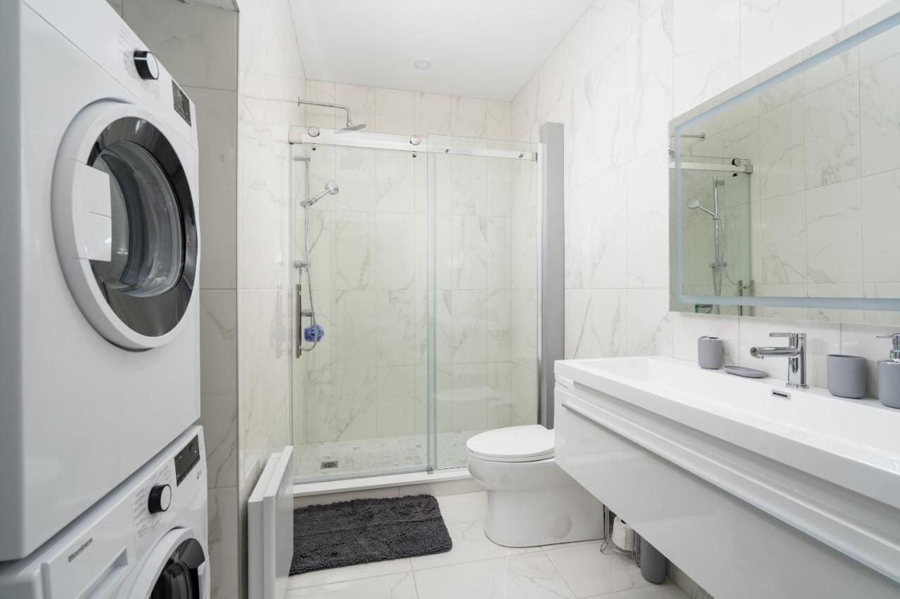 Bakan - The S&D Hotel Montreal Bagian luar foto