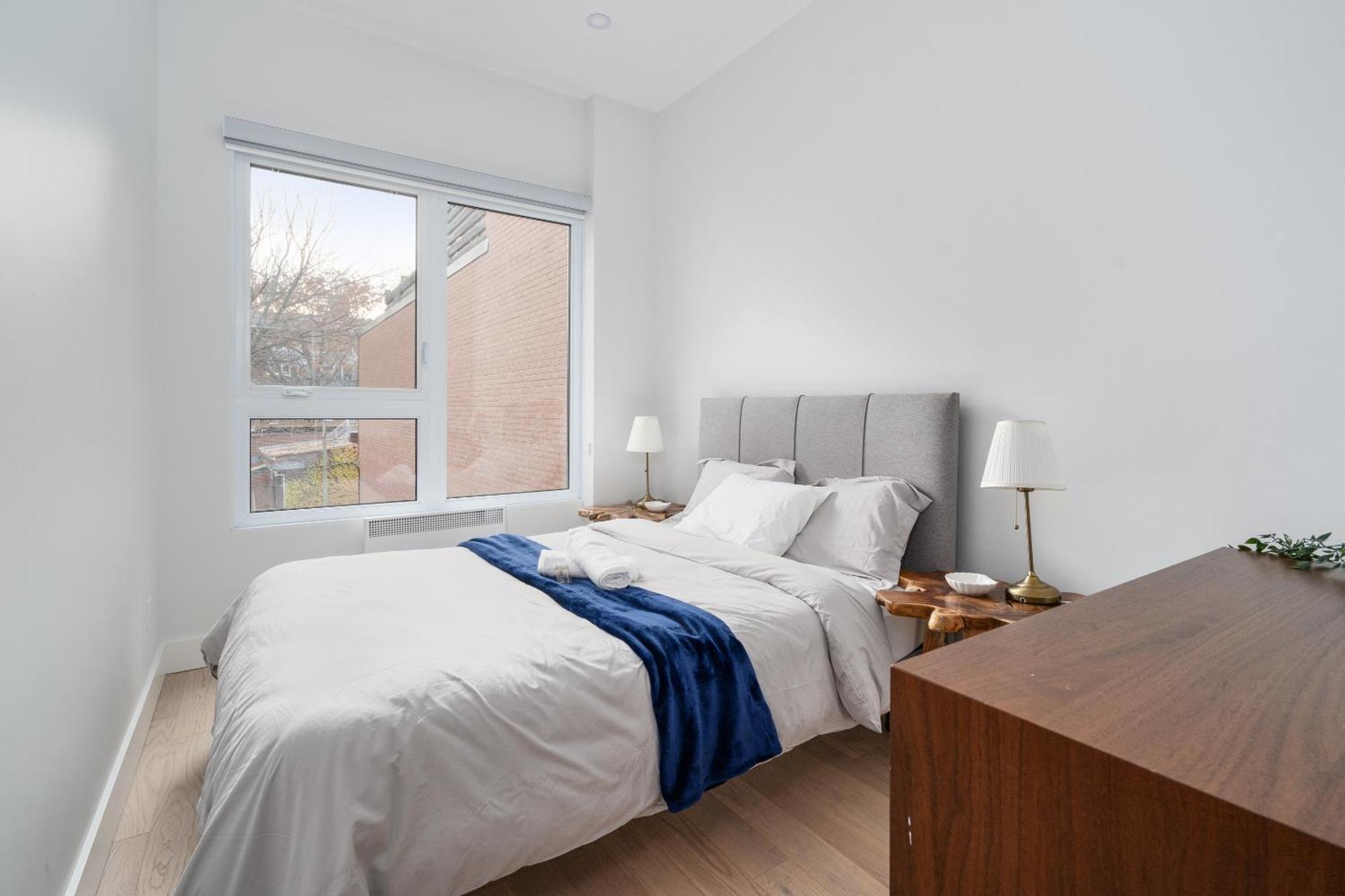 Bakan - The S&D Hotel Montreal Bagian luar foto