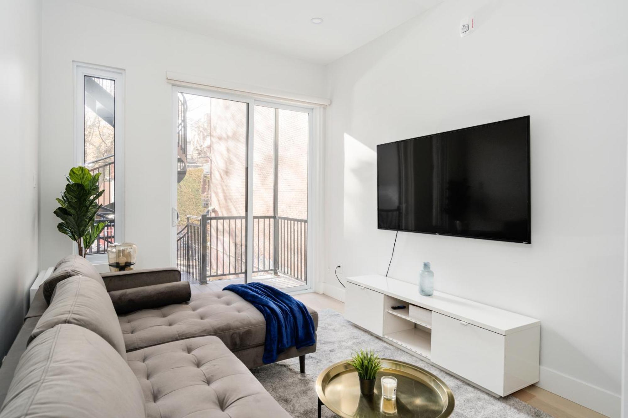 Bakan - The S&D Hotel Montreal Bagian luar foto
