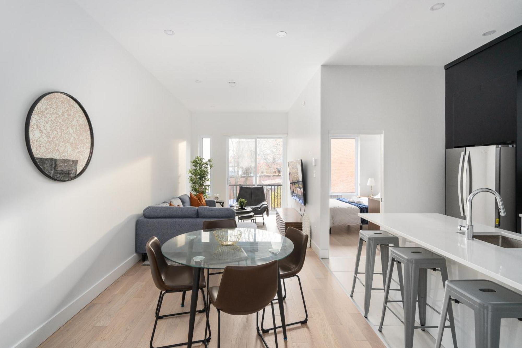 Bakan - The S&D Hotel Montreal Bagian luar foto