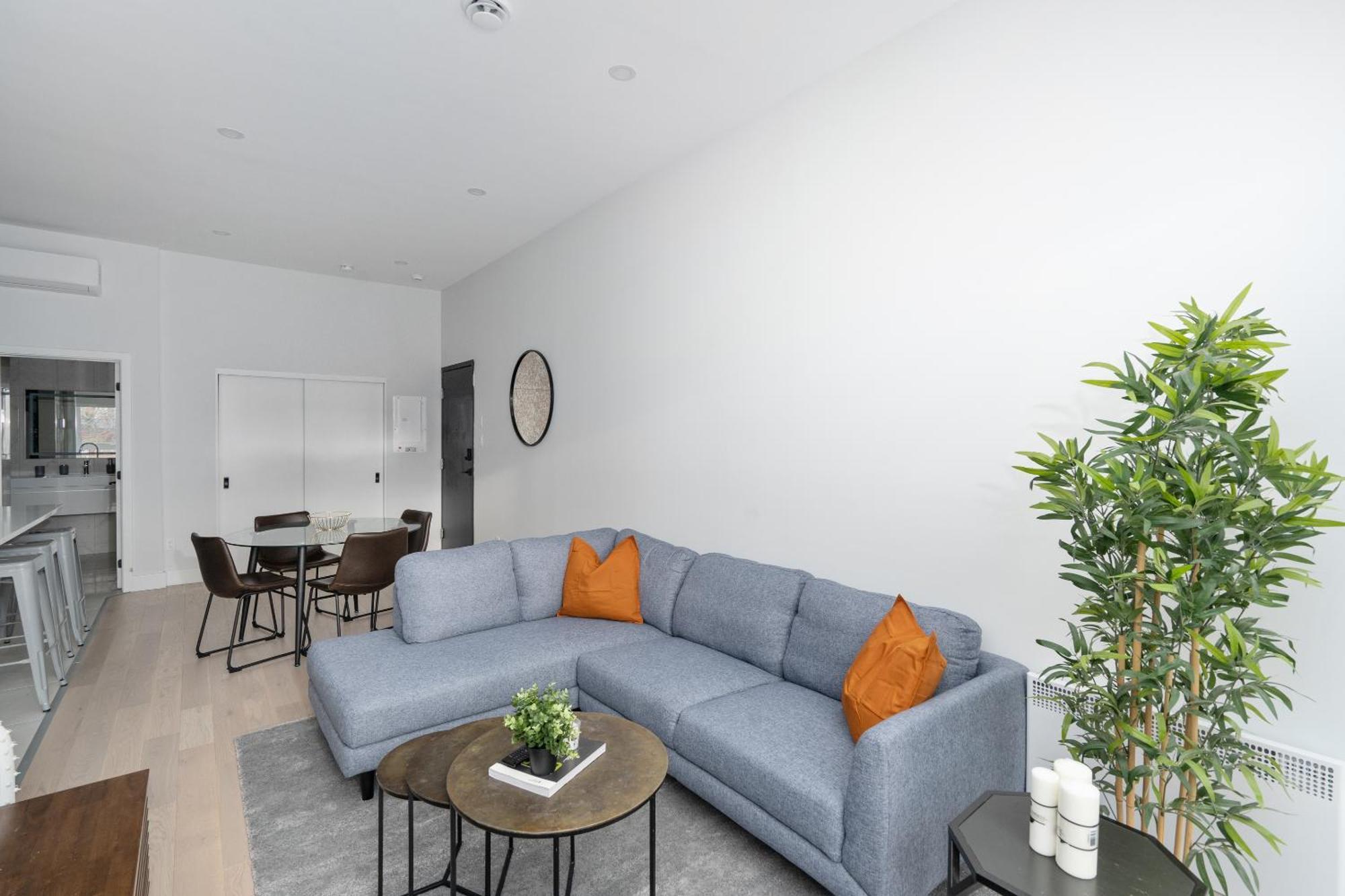 Bakan - The S&D Hotel Montreal Bagian luar foto